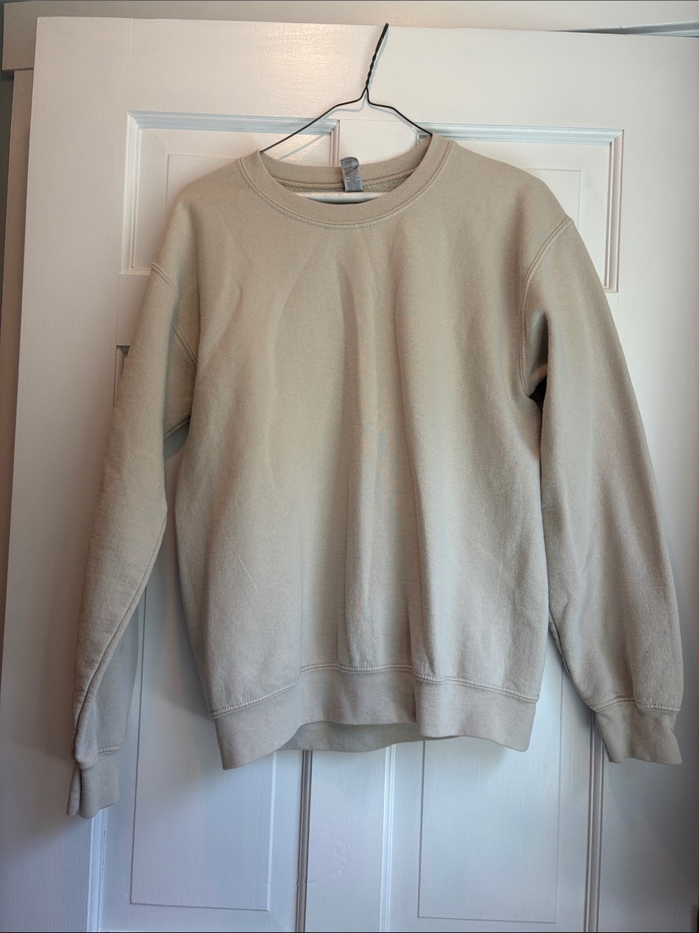 Women’s Crewneck Sweatshirt - Beige